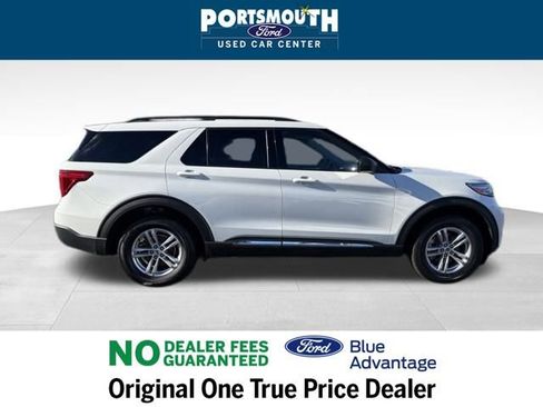 Certified 2022 Ford Explorer XLT w/ Equipment Group 202A image 6