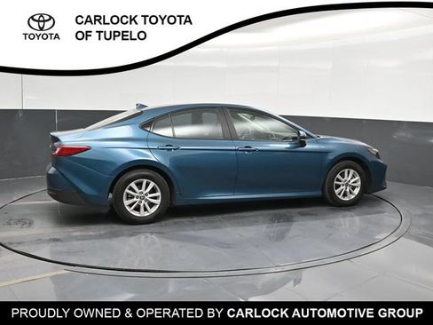 Used 2026 Toyota Camry LE FWD image 4