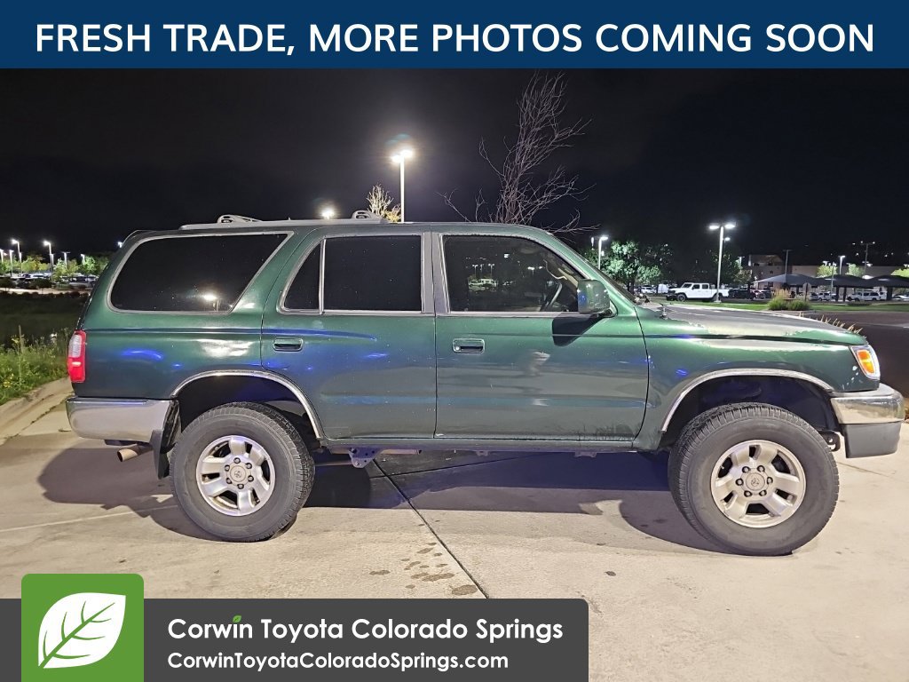 Used 2000 Toyota 4Runner SR5 AWD/4WD image 2