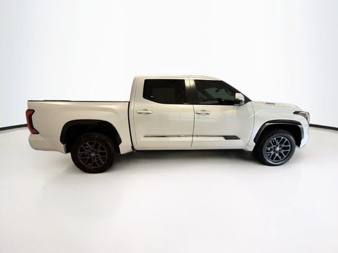 Used 2025 Toyota Tundra Platinum AWD/4WD image 8