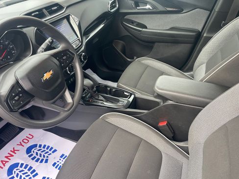 Used 2021 Chevrolet TrailBlazer LT w/ Convenience Package image 8