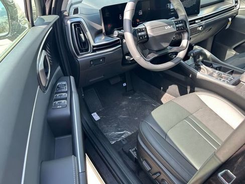 New 2026 Kia Sorento S image 11