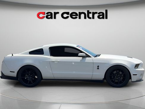 Used 2011 Ford Mustang Shelby GT500 w/ SVT Performance Pkg RWD image 6