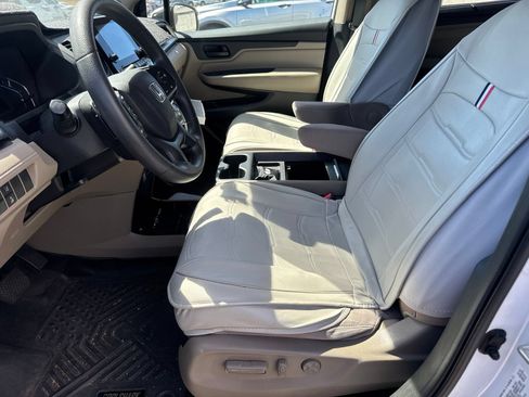 Used 2020 Honda Odyssey EX image 21