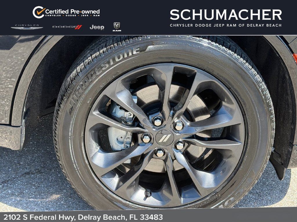 Certified 2023 Dodge Durango R/T w/ Hemi Orange Plus Package AWD/4WD image 9