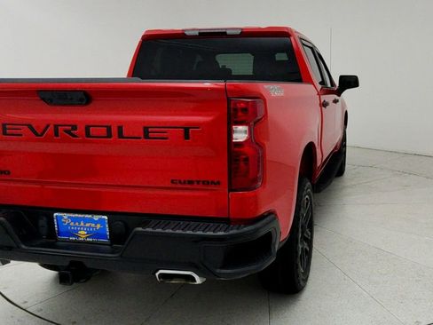 Certified 2023 Chevrolet Silverado 1500 Custom Trail Boss w/ LPO, Dark Essentials Package AWD/4WD image 7