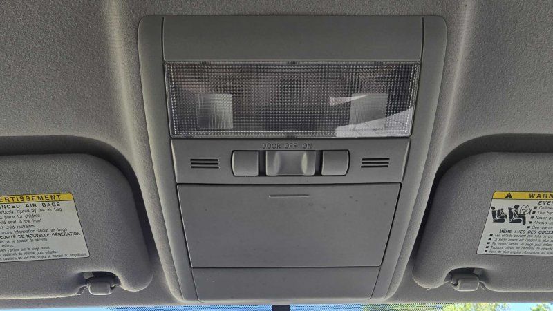 Used 2007 Toyota Prius FWD image 26