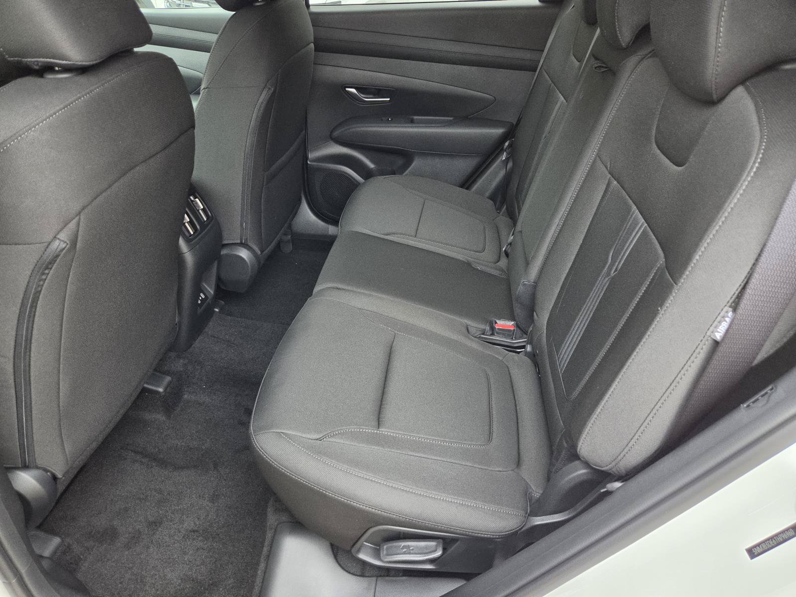 New 2026 Hyundai Tucson SEL FWD image 11