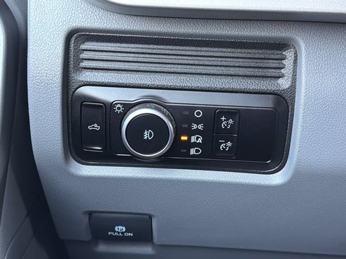 Used 2025 Ford F250 XL w/ STX Appearance Package AWD/4WD image 18