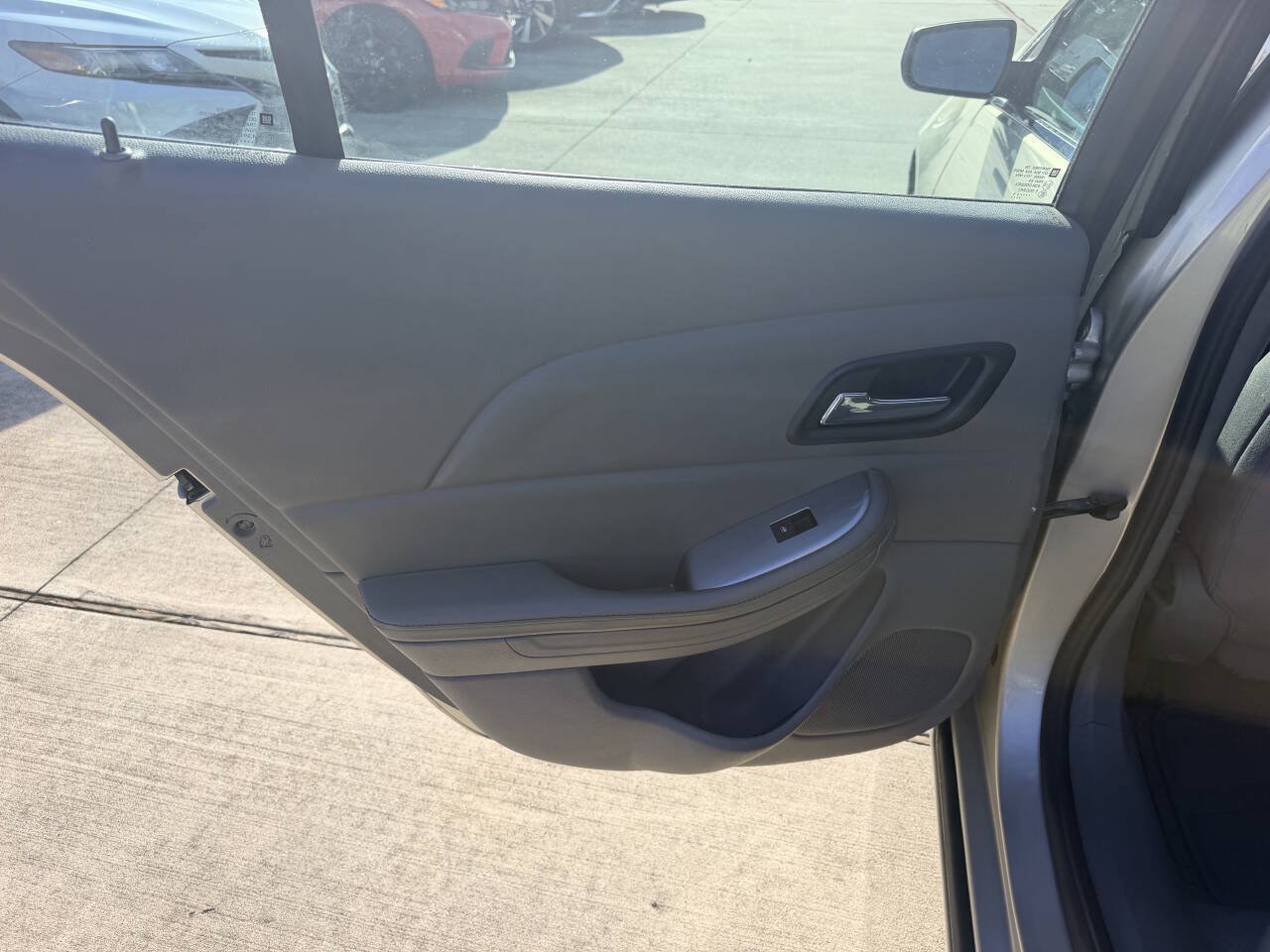 Used 2015 Chevrolet Malibu LS w/ Protection Package FWD image 10