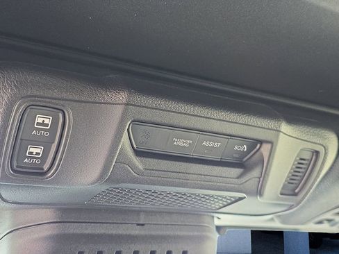 New 2026 Jeep Wrangler Unlimited Rubicon w/ Safety Group image 28