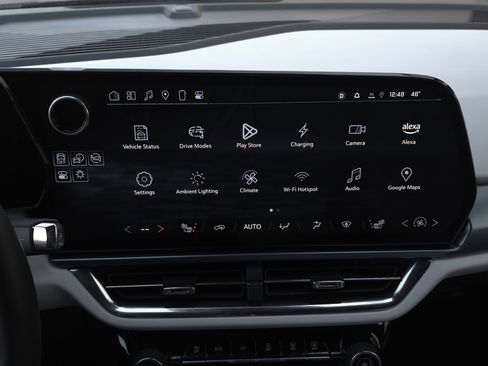 Used 2025 Chevrolet Equinox EV LT image 13