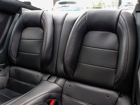 Used 2025 Ford Mustang Premium image 30