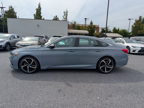 Used 2021 Honda Accord Sport image 6