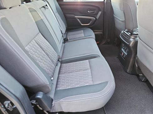 Certified 2024 Nissan Titan SV w/ SV Bronze Edition Package image 21