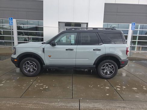 Certified 2022 Ford Bronco Sport Badlands AWD/4WD image 2