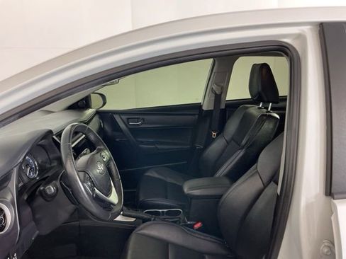 Used 2017 Toyota Corolla XSE image 14