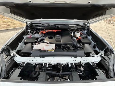 Used 2025 Toyota Sequoia TRD Pro image 32