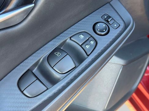 Used 2025 Nissan Sentra SV w/ All-Weather Package image 17