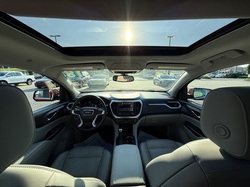 Used 2018 GMC Acadia SLT FWD image 31