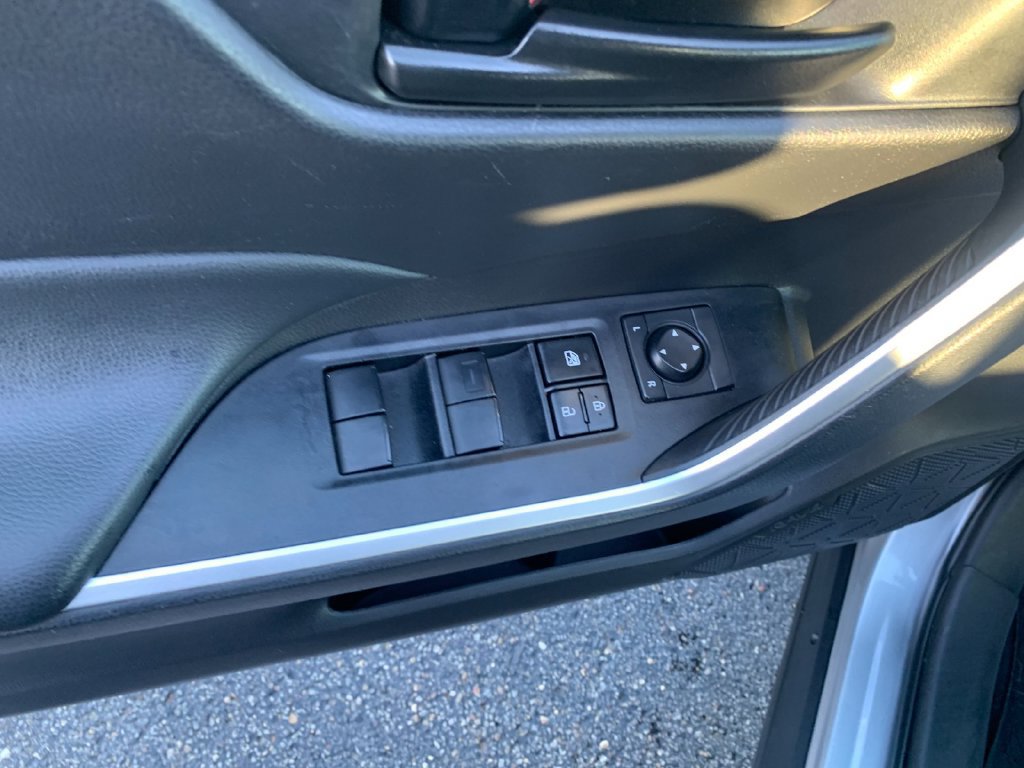 Used 2024 Toyota RAV4 LE AWD/4WD image 13