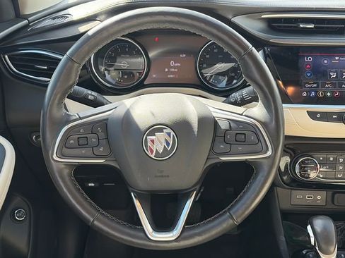 Used 2020 Buick Encore GX Essence image 16