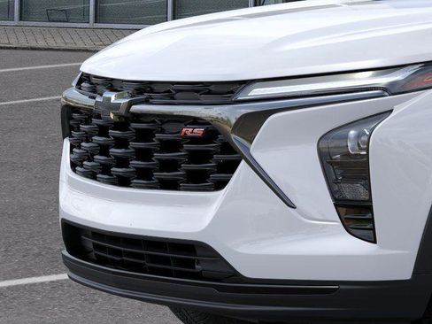 New 2026 Chevrolet Trax RS w/ Sunroof Package FWD image 13
