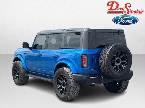 Used 2022 Ford Bronco Outer Banks image 9