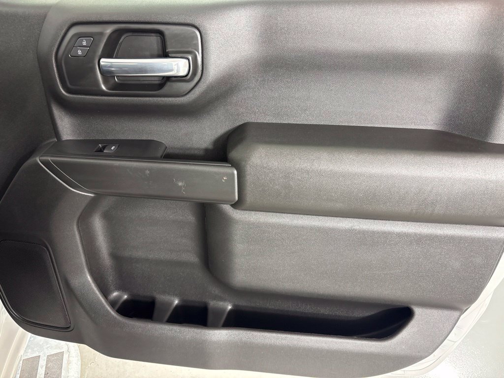 Used 2025 Chevrolet Silverado 1500 W/T RWD image 11