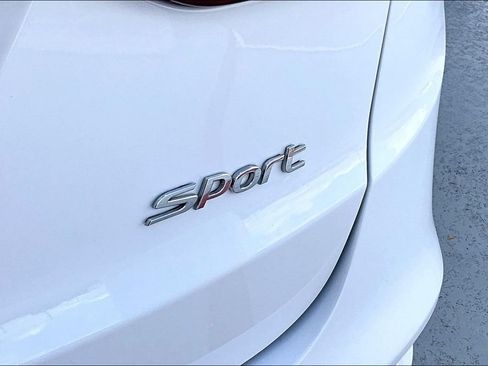 Used 2017 Hyundai Santa Fe Sport FWD image 24