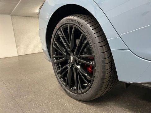 New 2026 Cadillac CT5 V w/ LPO, ONYX Package image 12