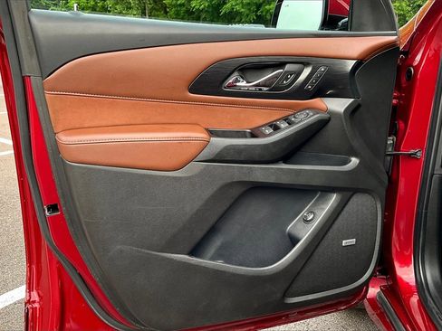 Used 2020 Chevrolet Traverse High Country w/ LPO, Floor Liner Package image 23