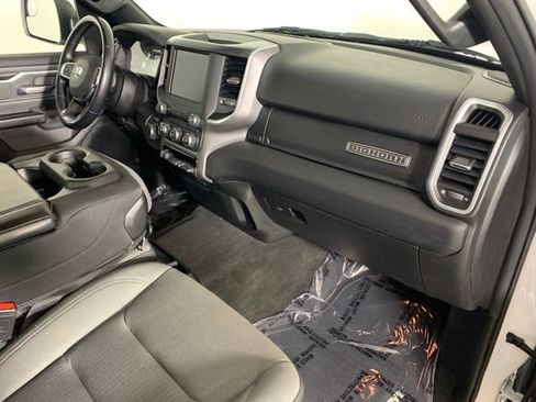 Used 2022 RAM 1500 Big Horn AWD/4WD image 5
