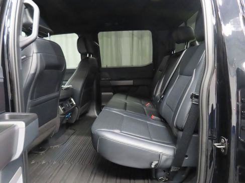 Used 2025 Ford F150 Lariat w/ Equipment Group 501A Mid image 13