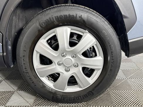 Used 2023 Toyota Corolla Cross L image 43