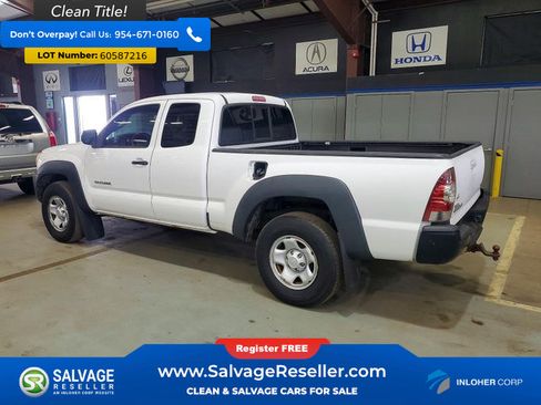 Used 2011 Toyota Tacoma 4x4 Access Cab V6 w/ Convenience Pkg image 3