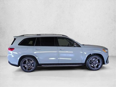 Certified 2024 Mercedes-Benz GLS 450 4MATIC image 5