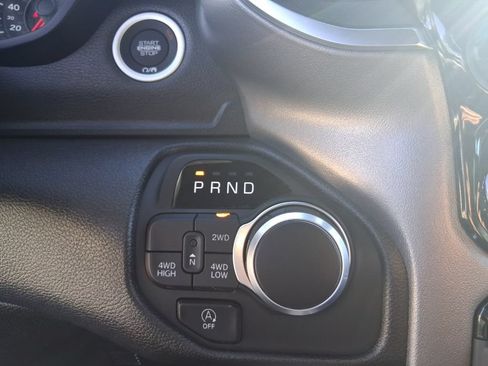 New 2026 RAM 1500 Express AWD/4WD image 15