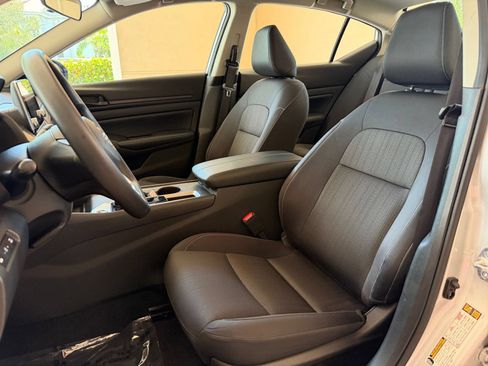 Used 2026 Nissan Altima 2.5 SV FWD image 22