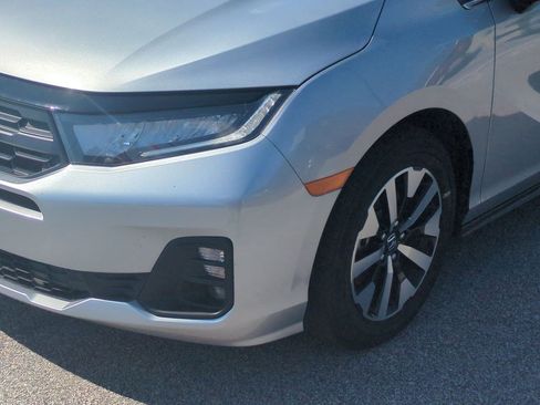 Used 2025 Honda Odyssey EX-L image 10