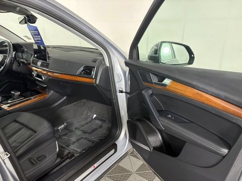 Used 2022 Audi Q5 2.0T Premium Plus AWD/4WD image 37