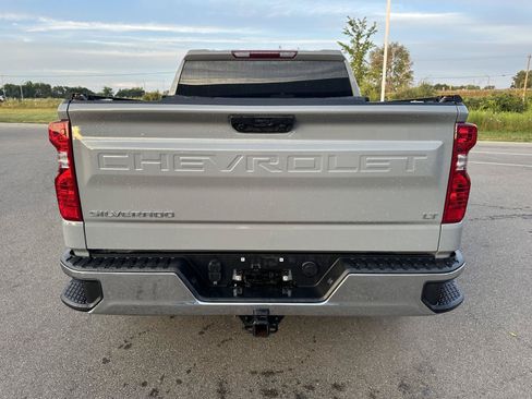 Used 2024 Chevrolet Silverado 1500 LT AWD/4WD image 2