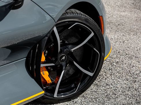 Used 2021 McLaren Elva RWD image 54