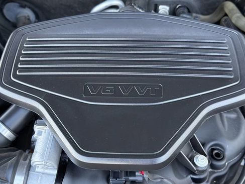 Used 2019 GMC Acadia Denali image 34