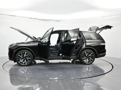 New 2025 Lincoln Aviator Reserve w/ Equipment Group 201A image 46