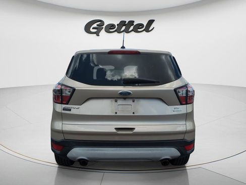 Used 2017 Ford Escape SE FWD image 6