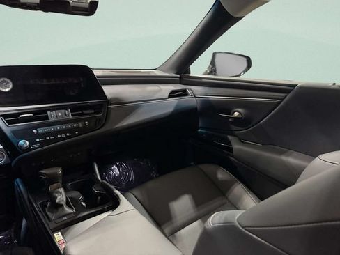 Used 2023 Lexus ES 350 w/ Premium Package FWD image 12