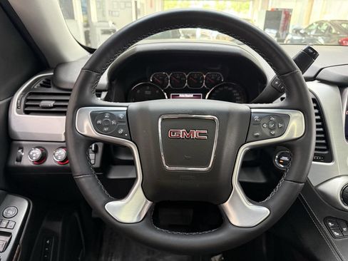 Used 2016 GMC Yukon SLT w/ Premium Edition image 23
