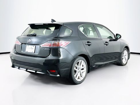 Used 2017 Lexus CT 200h w/ Seat Comfort Package image 9