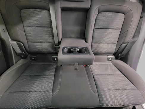 Used 2025 Chevrolet Equinox LT image 23